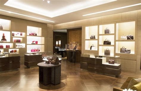 louis vuitton stores malaysia